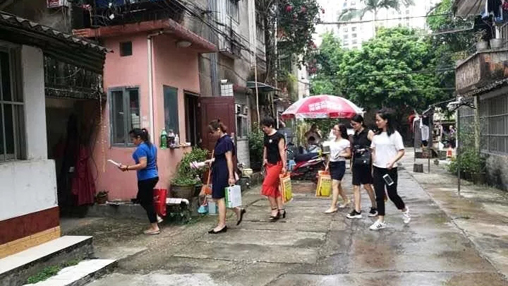 送真情，暖人心 | 百裕集團(tuán)國(guó)慶前走訪慰問(wèn)困難黨員群眾